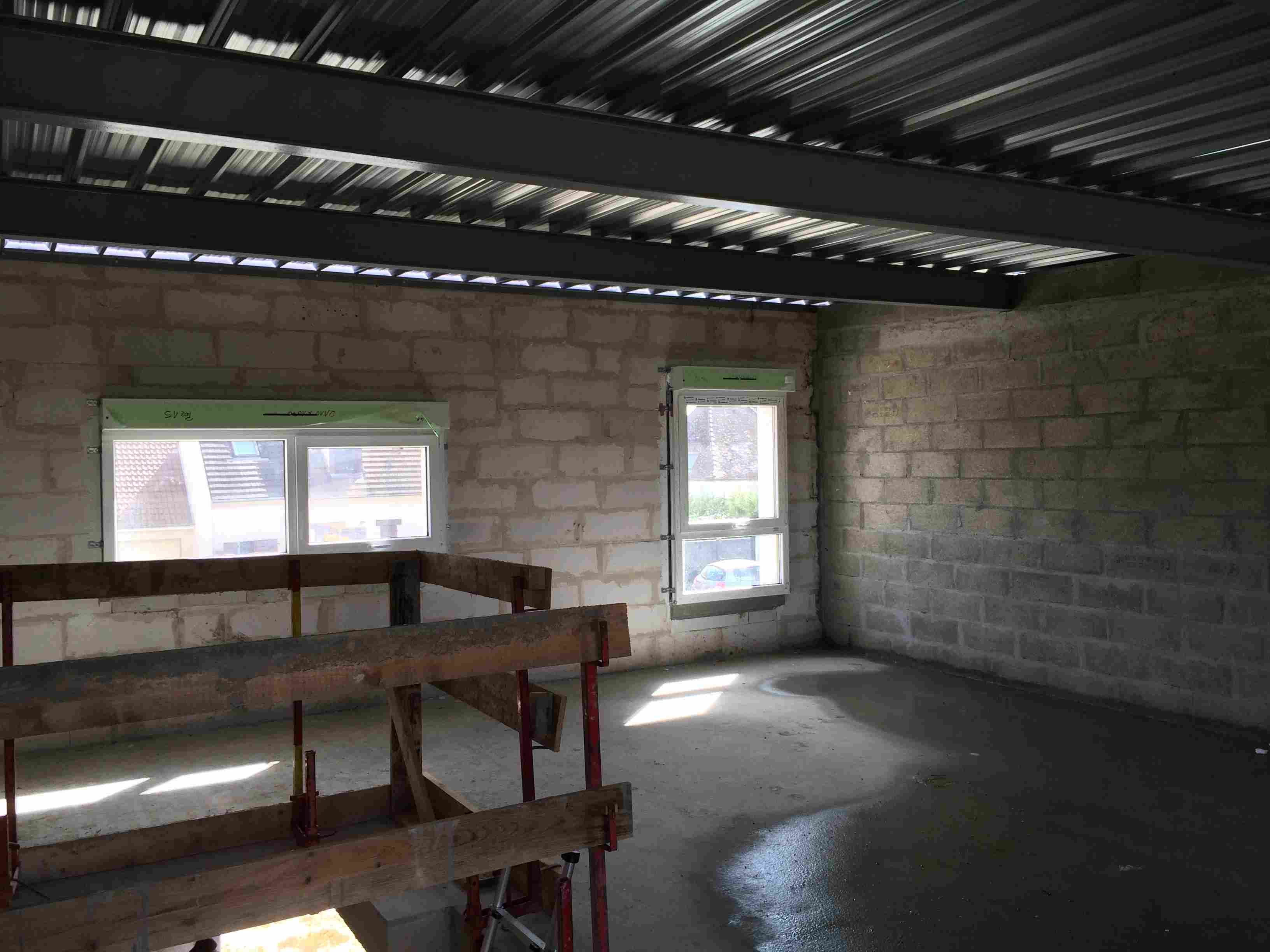 Lacroix Saint Ouen contruction location moderne